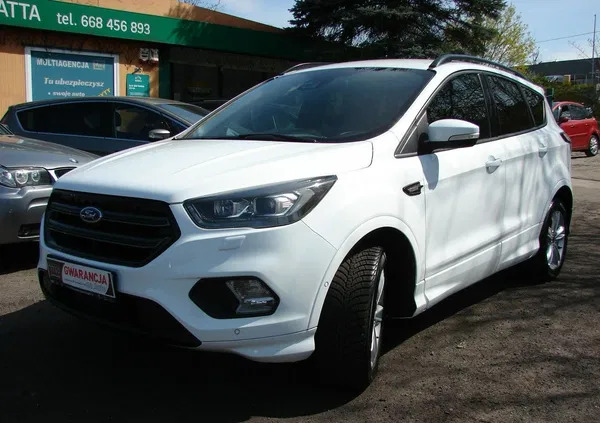 samochody osobowe Ford Kuga cena 83900 przebieg: 156000, rok produkcji 2018 z Kańczuga